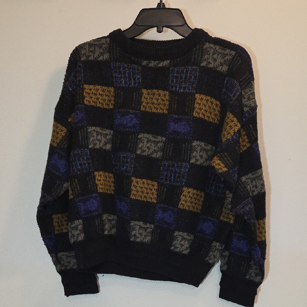 City Streets Men's Black and Blue Checkered Sweater (RW02)